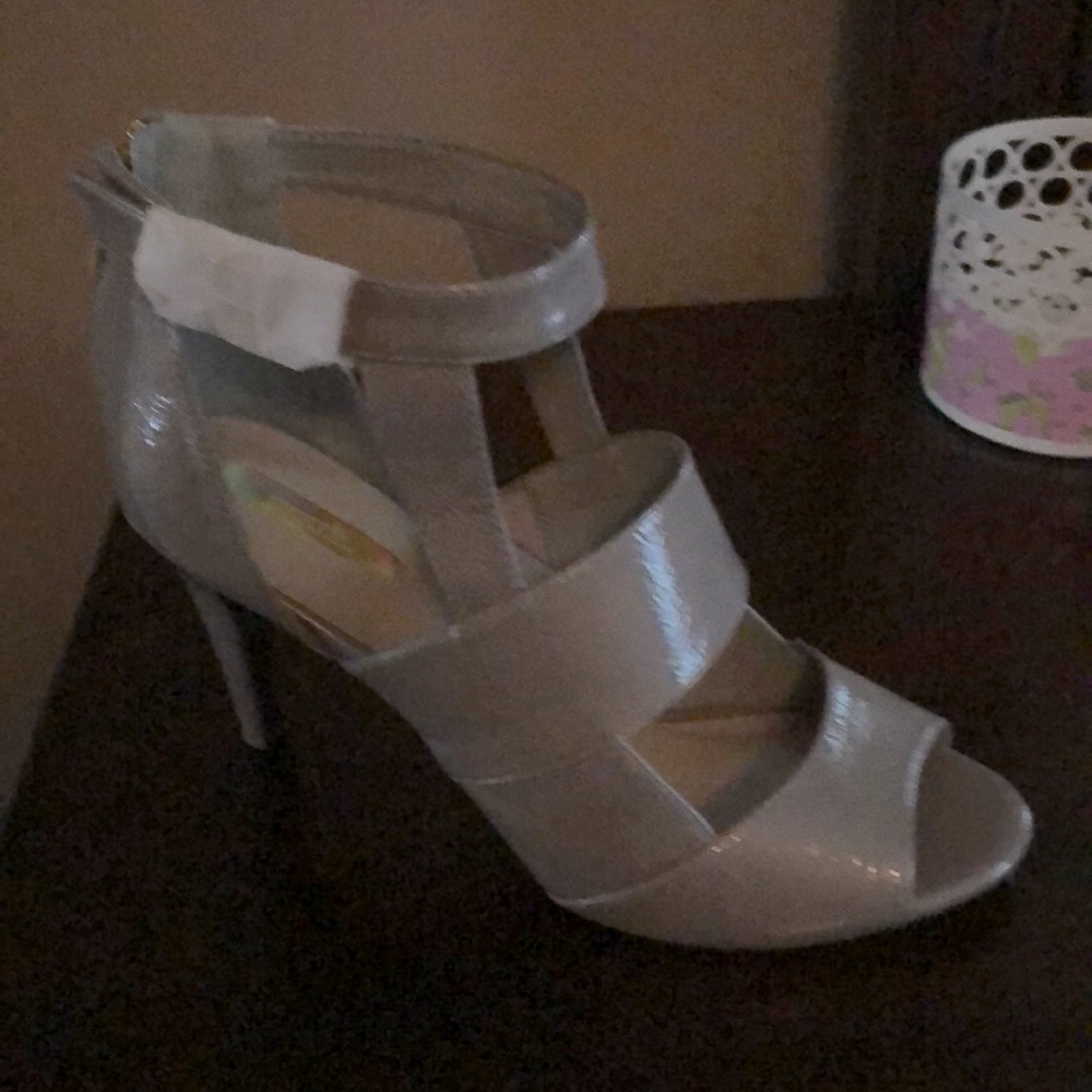 Mark 3 1/2 inch Taupe heels.